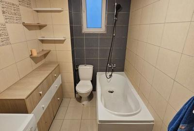Apartament cu 3 camere decomandat în Roșu - 8