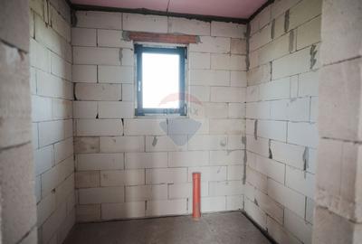 Casa / Vila cu 4 camere de vanzare - 9