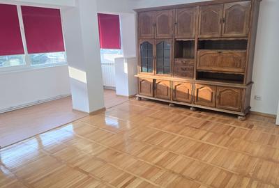 Apartament cu 4 camere decomandat în 22 Decembrie - 3