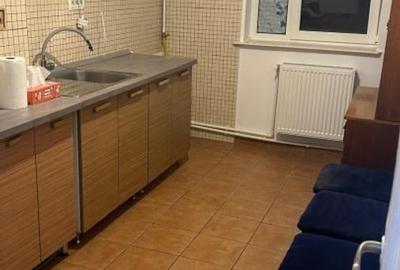 Apartament cu 2 camere semidecomandat în Tomis III
