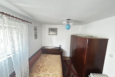 Casă cu 7 camere cu Teren 1000 Mp în Nord - 9