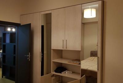 Apartament cu 2 camere decomandat în Băneasa