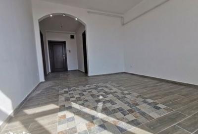 Apartament cu 5 camere semidecomandat, mobilat în Șagului - 16