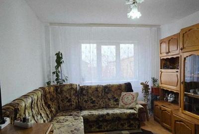 Ap 1 cam de vanzare str Cazaban, cart. Iosia - 7