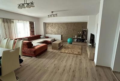 Apartament 3 camere de vanzare - 1