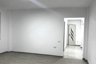 Apartament cu 3 camere semidecomandat în Central - 3