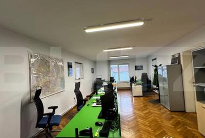 Spațiu comercial, de 1,000 mp, în Ultracentral - 9