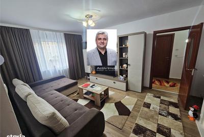 Apartament cu 3 camere semidecomandat în Central - 11