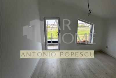 Casă cu 4 camere cu Teren 250 Mp în Păulești - 2