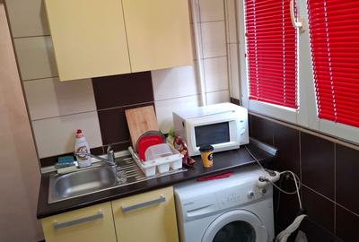 Apartament cu 2 camere decomandat în Giurgiului - 8