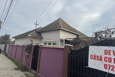 Cogealac - casa cu 3 camere, 1500 mp teren - 1