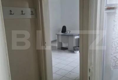 Spatiu cabinet medical, 35 mp, zona centrala - 3