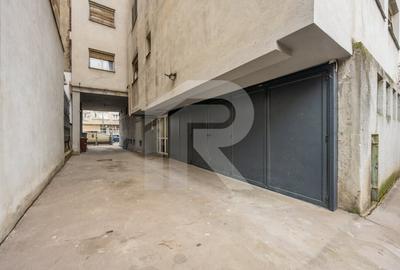 Apartament cu 3 camere decomandat, mobilat în Beller - 19