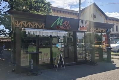 Spațiu comercial, de 42 mp, în Central - 8