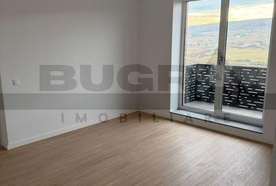 Apartament cu 3 camere semidecomandat în Chinteni - 1