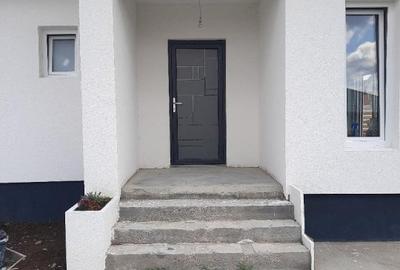 FARA COMISION in SABARENI casa cu 4 camere 2 bai PARTER + pod placa beton terasa - 5