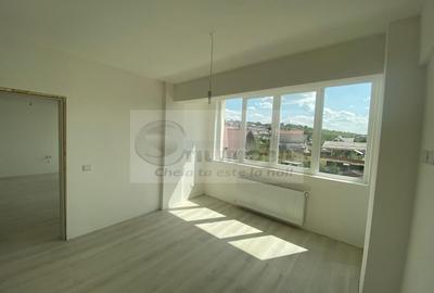 Apartament cu 3 camere semidecomandat în Bucium