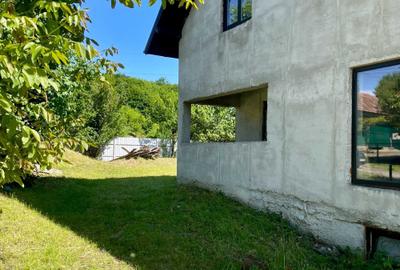 Casă cu 4 camere în Paltin - 6