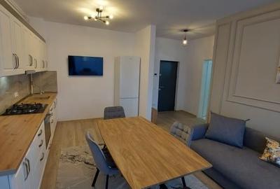 Apartament cu 3 camere semidecomandat, mobilat în Florești - 1