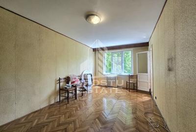 Apartament cu 3 camere decomandat, mobilat în Circumvalațiunii