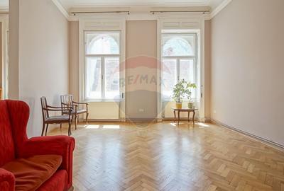 Apartament de inchiriat in Centrul Istoric, pretabil regim hotelier - 2