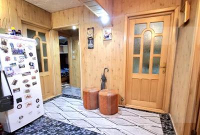 Apartament cu 3 camere decomandat, mobilat în Central - 4