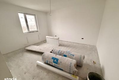 Casă cu 4 camere cu Teren 270 Mp în Glina - 9