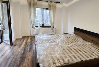 Casa de vanzare malul lacului Baneasa str. Garlei - 9