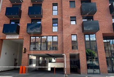 Apartament cu 2 camere semidecomandat, mobilat în Central - 14