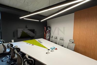 Birou, de 211 mp, în Universitate - 2