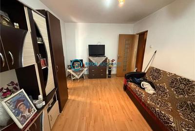 Apartament cu 2 camere nedecomandat, mobilat în Malu Roșu - 3