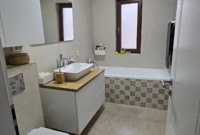 Apartament cu 3 camere decomandat în Ciarda Roșie - 2