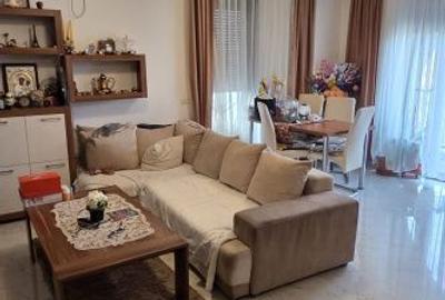 Apartament cu 3 camere decomandat în Găvana - 4