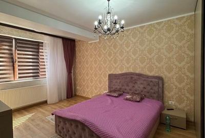 Apartament cu 3 camere decomandat, mobilat în Faleza Nord