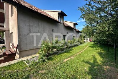 Casa noua 3 camere 300 mp anexe teren liber 1550 mp Margineni - 4