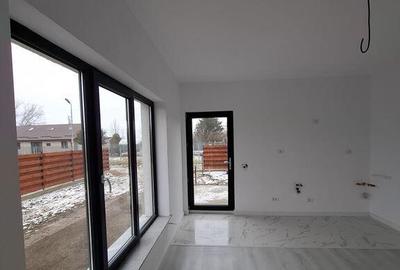 Apartament cu 3 camere decomandat în Nord - 9