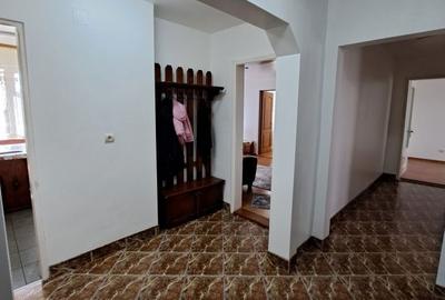 Apartament cu 4 camere decomandat în Vasile Alecsandri - 16