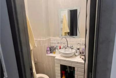 Apartament cu 3 camere decomandat în Central - 11