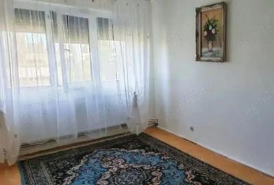 Apartament cu 4 camere semidecomandat în Micro 39 - 2