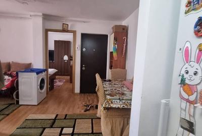 Apartament cu 2 camere în Km 5 - 5
