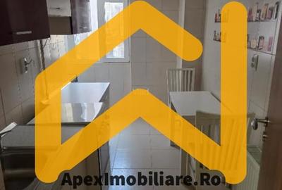 Garsonieră decomandată, mobilată în Universitate - 7