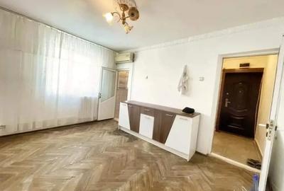 Vand apartament 2 camere - 1