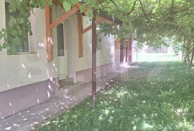 Casă cu 4 camere cu Teren 1100 Mp în Central - 6