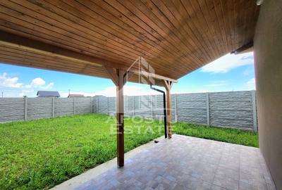 Jumatate de duplex pe parter cu 4 camere si 2 bai, Sag - 4