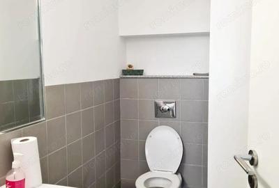 Spațiu comercial, de 205 mp, în Central - 1