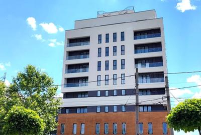 Apartament cu 4 camere decomandat în Păcii - 2