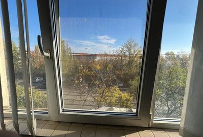 Garsoniera, etaj 2/10, zona Titan, gata de mutare, Comision 0 - 10