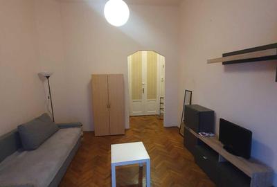 Garsonieră semidecomandată în Universitate - 4