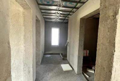 Casă cu 5 camere cu Teren 250 Mp în Central - 5
