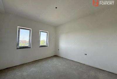 Triplex cu 4 camere, 115 mp, 3 bai - Zona Sacalaz - 4